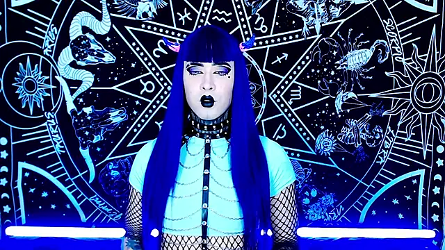 Snapshot of naomi_satan chatting on 25, 11, 2025 naomi satan online show from 25, 11, 2025