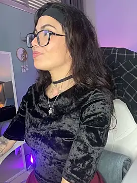 Esmeralda CO online show from 18, 3, 2026