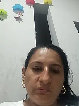 Snapshot of Titiss8921 chatting on 27, 9, 2025 Titiss8921 online show from 27, 9, 2025