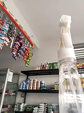 Snapshot of Titiss8921 chatting on 29, 9, 2025 Titiss8921 online show from 29, 9, 2025