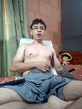 Killua Zoldyck420 online show from 19, 1, 2026