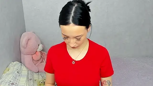 Snapshot of EileenMoores chatting on 11, 3, 2026 EileenMoores online show from 11, 3, 2026