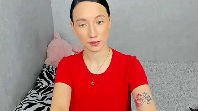 Snapshot of EileenMoores chatting on 8, 4, 2026 EileenMoores online show from 8, 4, 2026