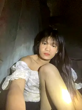 Ngoc 2k5 online show from 2, 10, 2025