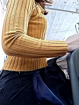 irina hana online show from 9, 1, 2026