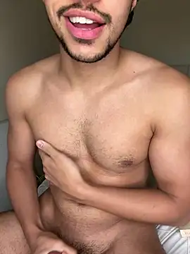 Snapshot of ravisex2 chatting on 3, 2, 2026 ravisex2 online show from 3, 2, 2026