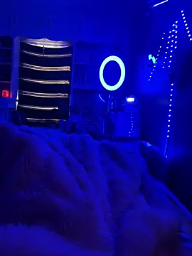 Snapshot of Slave4Him chatting on 10, 9, 2025 Slave4Him online show from 10, 9, 2025