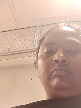 Snapshot of Tamilreethu chatting on 8, 10, 2025 Tamilreethu online show from 8, 10, 2025