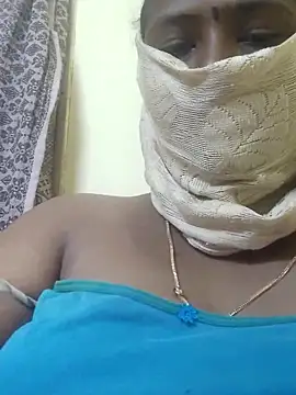 Snapshot of Tamilreethu chatting on 28, 11, 2025 Tamilreethu online show from 28, 11, 2025