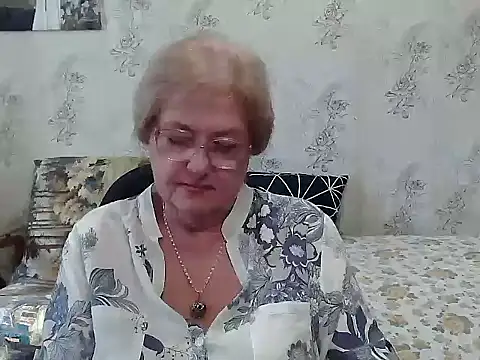 Renata62011 online show from 5, 10, 2025