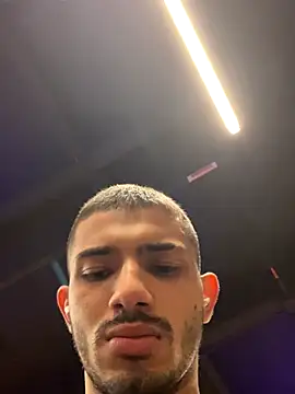 Snapshot of ArturoCardona_ chatting on 11, 10, 2025 ArturoCardona online show from 11, 10, 2025