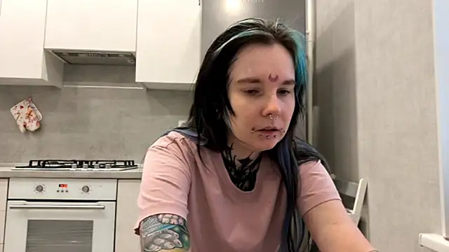 Snapshot of HighelikeGirl chatting on 16, 2, 2026 HighelikeGirl online show from 16, 2, 2026