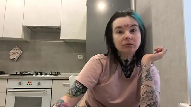 Snapshot of HighelikeGirl chatting on 24, 2, 2026 HighelikeGirl online show from 24, 2, 2026