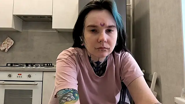 Snapshot of HighelikeGirl chatting on 12, 3, 2026 HighelikeGirl online show from 12, 3, 2026