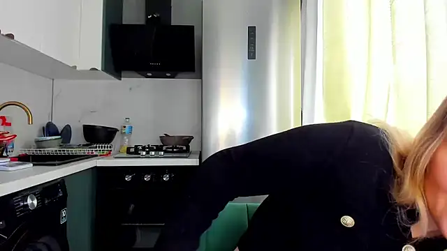 SunshineEmma online show from 6, 10, 2025