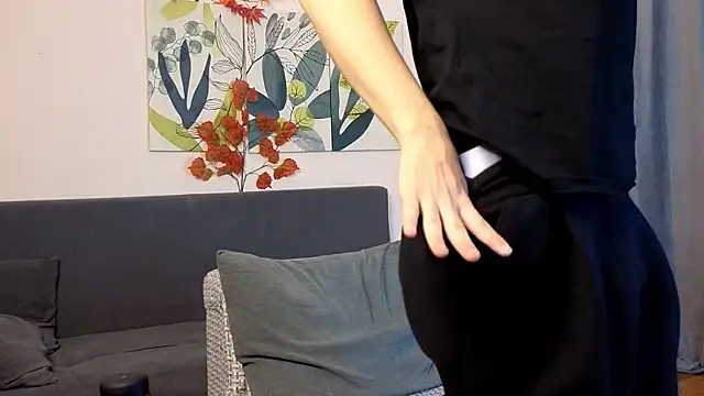 Snapshot of nudetension1 chatting on 4, 11, 2025 nudetension1 online show from 4, 11, 2025