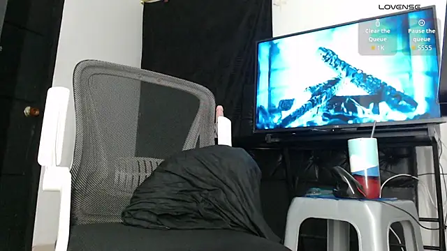 Snapshot of Black_penis25 chatting on 10, 10, 2025 Black penis25 online show from 10, 10, 2025