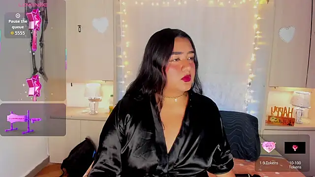 LilyWhitney online show from 29, 10, 2025