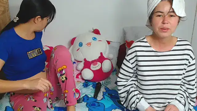 Sofii Kissx69 online show from 28, 9, 2025