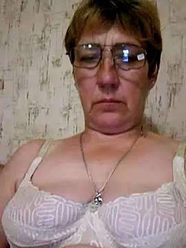 Snapshot of MeryLive59011 chatting on 18, 9, 2025 MeryLive59011 online show from 18, 9, 2025