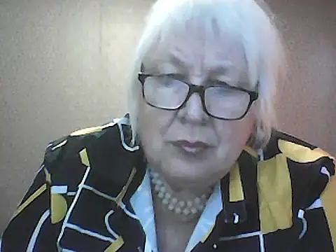 Alexia64231 online show from 5, 10, 2025