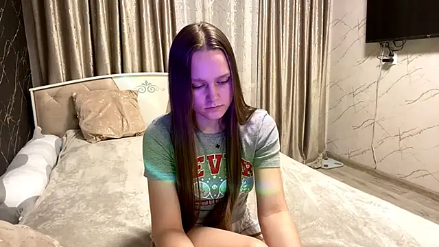 SoSweetGirl online show from 4, 11, 2025