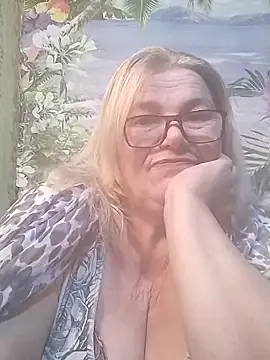 Snapshot of MargaritaSweet51 chatting on 25, 11, 2025 MargaritaSweet51 online show from 25, 11, 2025