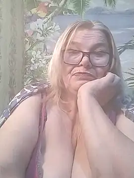 Snapshot of MargaritaSweet51 chatting on 7, 1, 2026 MargaritaSweet51 online show from 7, 1, 2026