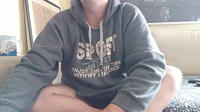 Snapshot of GeorgeGreece2025 chatting on 2, 11, 2025 GeorgeGreece2025 online show from 2, 11, 2025