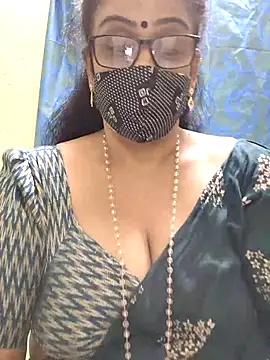 sweet-lotus online show from 9, 11, 2025