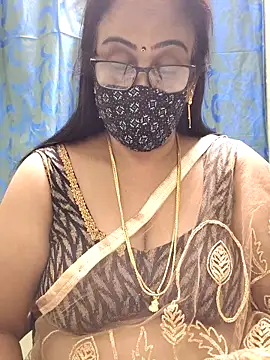 Snapshot of sweet-lotus chatting on 4, 3, 2026 sweet-lotus online show from 4, 3, 2026