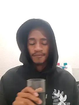 Snapshot of gemini_loops chatting on 28, 10, 2025 gemini loops online show from 28, 10, 2025