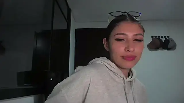 AriaBliss- online show from 10, 11, 2025