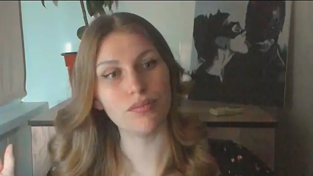 JuliaMuuun online show from 18, 3, 2026