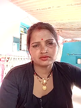 Snapshot of Neelamt12 chatting on 11, 11, 2025 Neelamt12 online show from 11, 11, 2025