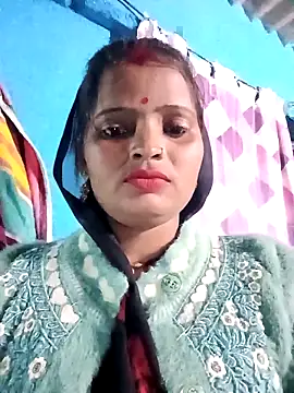 Snapshot of Neelamt12 chatting on 12, 11, 2025 Neelamt12 online show from 12, 11, 2025