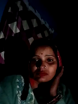 Snapshot of Neelamt12 chatting on 21, 11, 2025 Neelamt12 online show from 21, 11, 2025