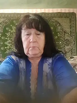 CrystalLime6411 online show from 13, 10, 2025