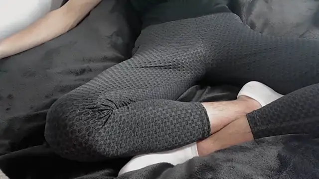 H0rnyCutie online show from 24, 11, 2025