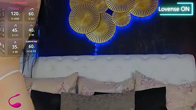 Snapshot of BellaKarma chatting on 27, 2, 2026 BellaKarma online show from 27, 2, 2026