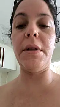 Snapshot of bibi_perigoBr chatting on 8, 10, 2025 bibi perigoBr online show from 8, 10, 2025