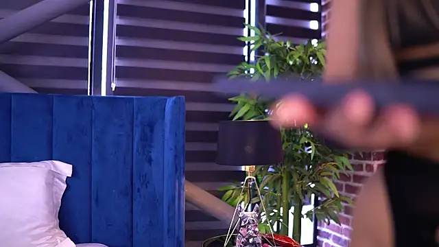 Snapshot of MillaSerene chatting on 10, 10, 2025 MillaSerene online show from 10, 10, 2025