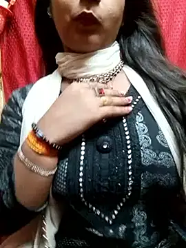 Snapshot of Babe_Doll04 chatting on 24, 10, 2025 Babe Doll04 online show from 24, 10, 2025