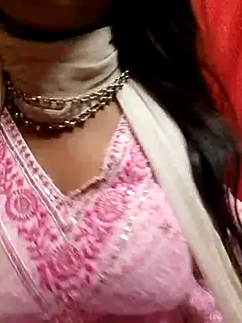 Snapshot of Babe_Doll04 chatting on 25, 10, 2025 Babe Doll04 online show from 25, 10, 2025