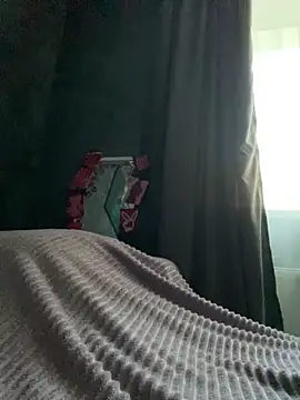 FavoriteKira online show from 18, 10, 2025