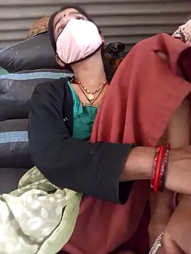 MISS LOVE 001 online show from 19, 1, 2026