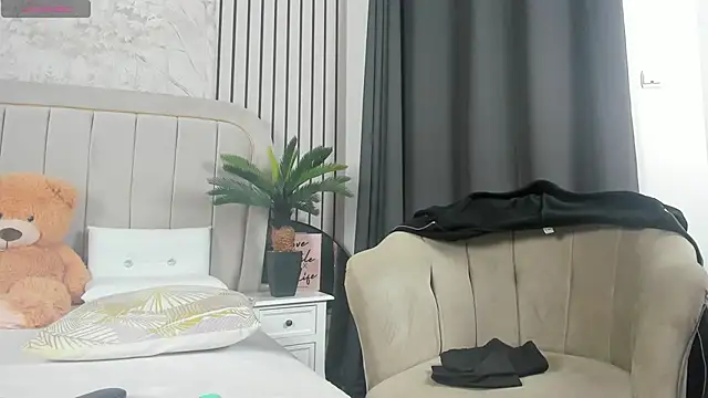 DaryaReed online show from 13, 10, 2025