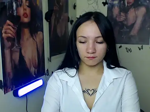 Snapshot of Em7MaA chatting on 29, 10, 2025 Em7MaA online show from 29, 10, 2025