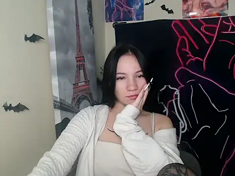 Em7MaA online show from 3, 12, 2025