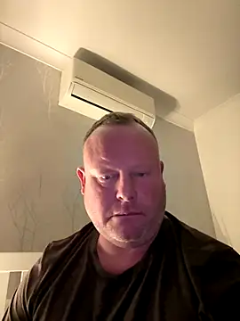 Snapshot of Mushnafen@xh chatting on 23, 11, 2025 Mushnafenxh online show from 23, 11, 2025